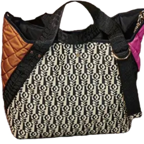 Orla Kiely Printed Pebble Grain Shoulder Bag Gondola Stem in a Vase - Picture 2 of 11